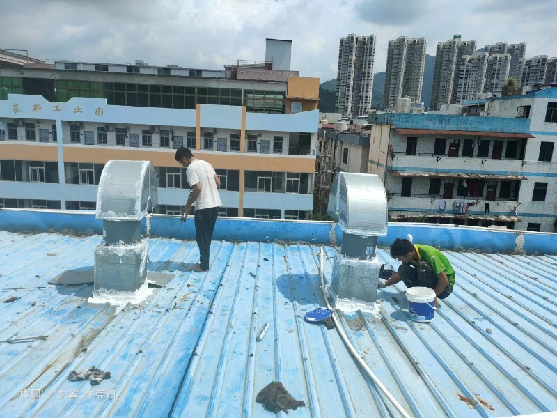 东昌府钢结构屋面涂料维修方法